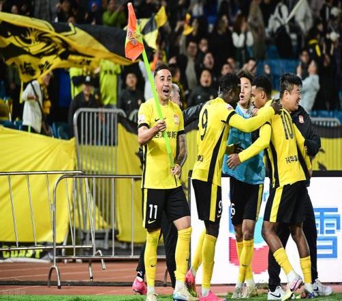 罗甲布加勒,斯特快速反,客为主,90vs足球比分网,体育官网,平台入口,足球比分,即时比分,比分直播