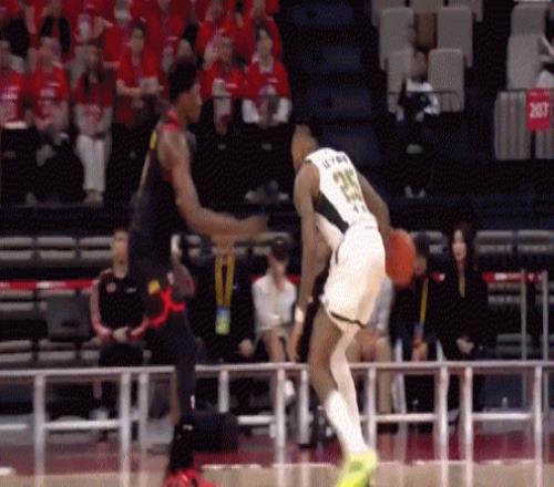 济南校园喜,迎奥运冠军,惊喜到访,90vs足球比分网,体育官网,平台入口,足球比分,即时比分,比分直播