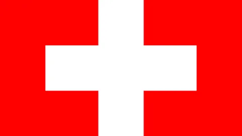 曼联官方：巴西后卫特莱斯租借转投塞维利亚